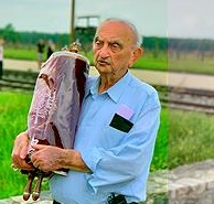 מרגש : ניצול שואה חגג בר מצווה על המסילה באושוויץ