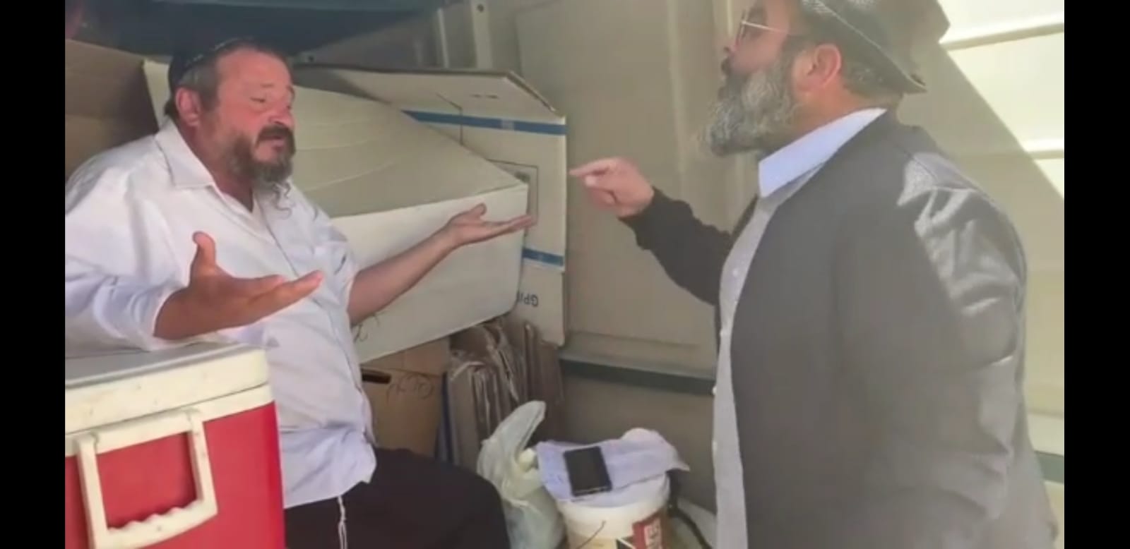 צפו : אורי את יענקוש בפסח שני