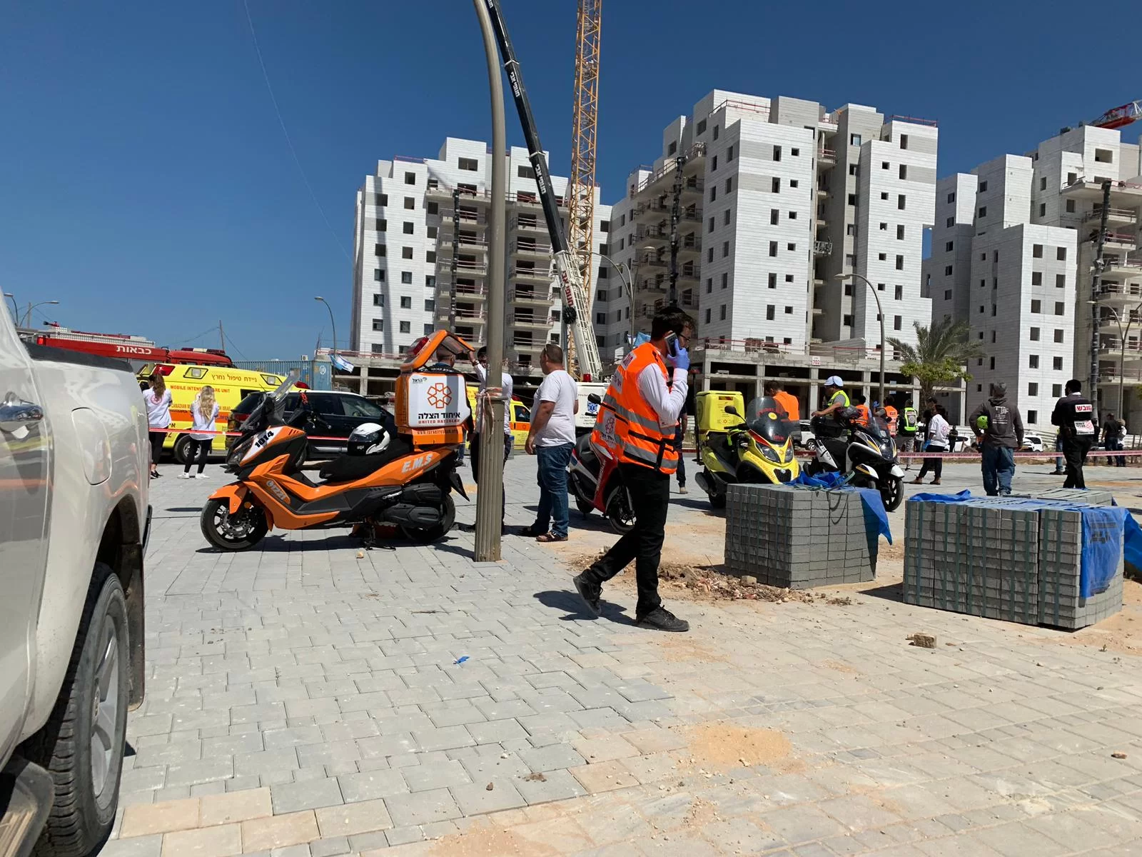 ארבעה פועלים נהרגו בקריסת מנוף ביבנה ארבעה פועלים נהרגו בקריסת מנוף ביבנה