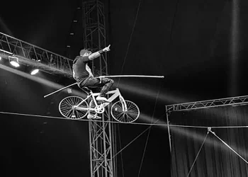 סכנת האדישות