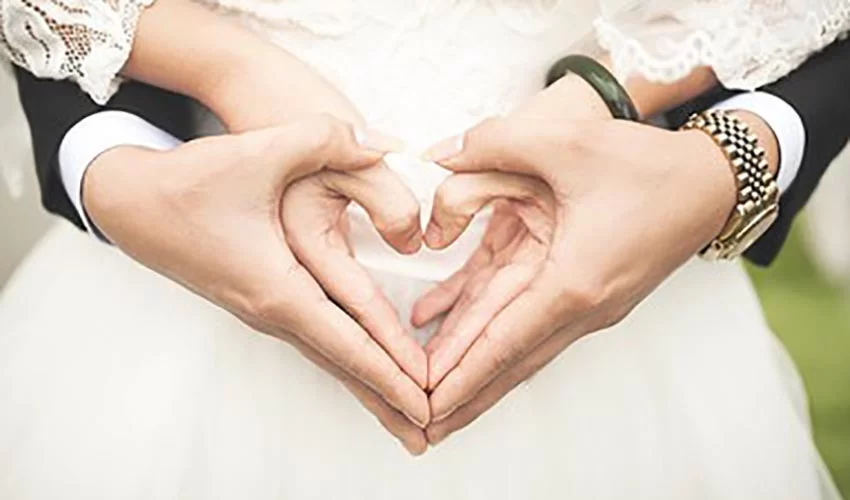 שותפות בין בעל לאישה