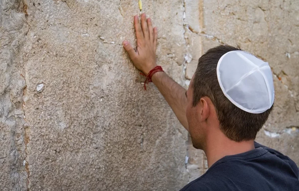 למה התפילות שלי לא מתקבלות? 9 דברים המעכבים את התפילה מלהתקבל