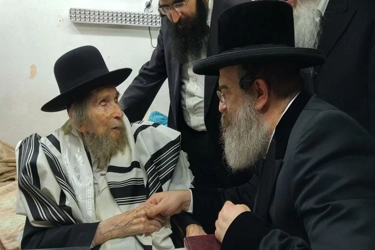 אבל כבד בעולם החסידות: לאחר מחלה קשה: כ"ק האדמו"ר מסדיגורא זצ"ל