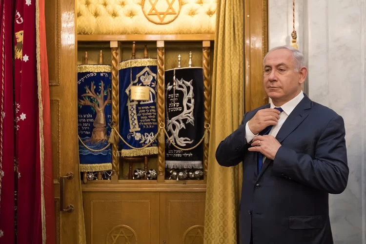 הקורונה: אושרו הקלות על התפילה בבתי הכנסת