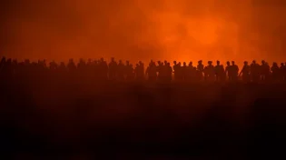 מדוע "סילק" הקב"ה את עם ישראל רגע לאחר קבלת התורה?