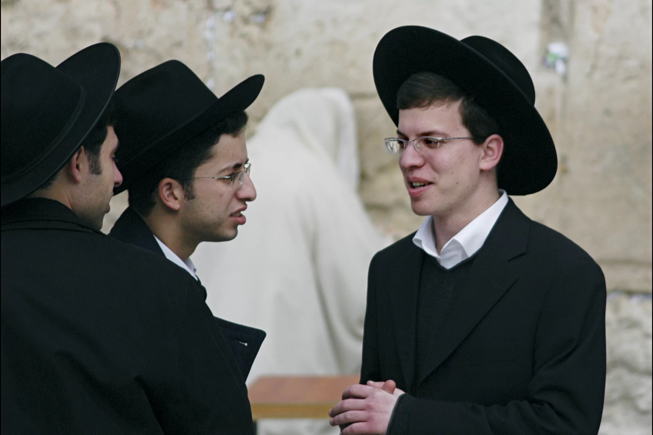 נשיא מועצת החכמים, הרב שלום כהן: "עד אחרי יום הכיפורים לא לצאת מהישיבה"