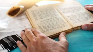 ראש השנה 2024: דיני ומנהגי ראש השנה שחל בשבת