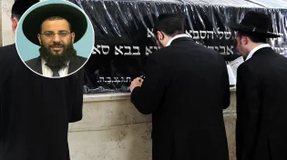 הרב רביד נגר חושף את הנס שחווה בקברו של הבבא סאלי: "אני הייתי המום"