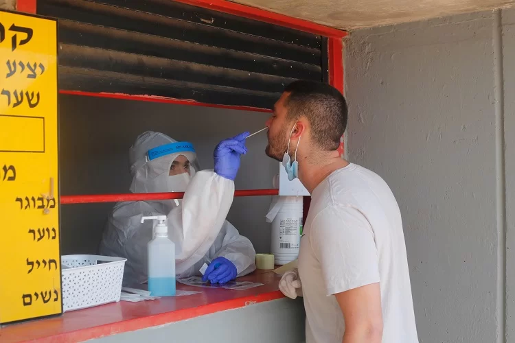 הרופאים בזעקה דחופה: "חוסו על קהילתכם, אין לנו חיים מיותרים לוותר עליהם"