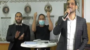 ערוץ 2000 בחגיגות שמחת בית השואבה עד סלון ביתכם