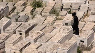מצמרר: החברא קדישא מעידים: "עוד לא היה דבר כזה שחדרי הקירור לא ייסגרו מרוב גופות"