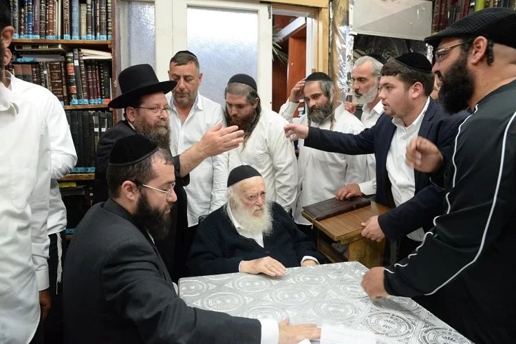 סערה בעקבות הוראתו של מרן שר התורה הגרח קנייבסקי