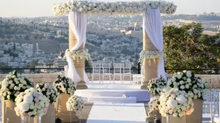 הגשר קרס בחתונה: "בנס איש לא נפגע"