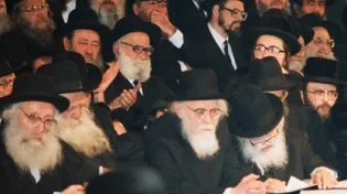 אלפים יעלו לציונו של מרן הרב שך זצ"ל במלאת 19 שנה להסתלקותו