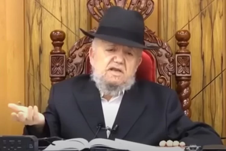 ראש הישיבה הגר"מ מאזוז במתקפה חריפה נגד קבורת חיילים גויים לצד יהודיים: "לאיפה נגיע?"