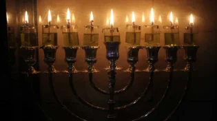 האור של חנוכת הבית