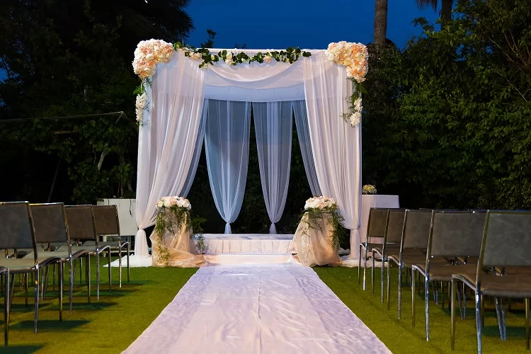 ראשי הישיבות במכתב לבחורים: "לצמצם את החתונות והשמחות"