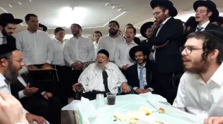 אבל כבד בעולם הישיבות: הלך לעולמו משגיח ישיבת ’מיר’ הגה"צ רבי אהרון חדש זצ"ל