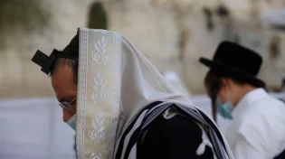 מחקר מגלה: רק 49.7% מהדתיים השיבו כי יסכימו להתחסן לקורונה
