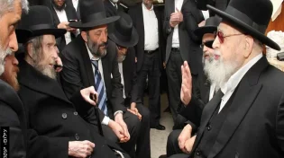 תיעוד נדיר: הגראי"ל שטיינמן בניחום מרן זצ"ל, אחר פטירת בנו הג"ר יעקב זצ"ל