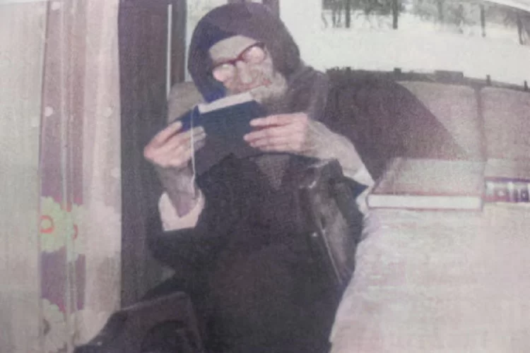 מרגש: הקלטה נדירה של הבבא סאלי מברך על הדלקת נרות חנוכה 