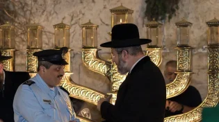 הנחיות מהרב הראשי הגר״ד לאו לקראת צום עשרה בטבת