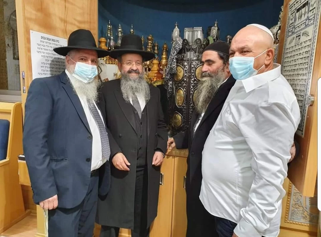 המקובל הרב יצחק בצרי בסגולה לאריכות ימים, שנים טובות, עושר וכבוד