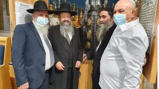 המקובל הרב יצחק בצרי בסגולה לאריכות ימים, שנים טובות, עושר וכבוד