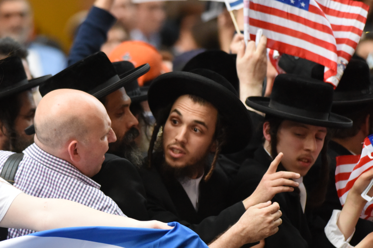 ניצחון לחרדים בניו יורק: בית המשפט ביטל את ההגבלות על בתי הכנסת