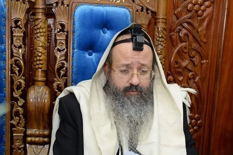 המקובל הרב יצחק בצרי שליט"א מזהיר: "כדאי להחמיר היום בבוקר"