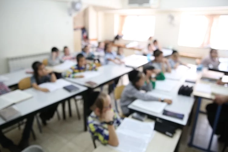 הסתה מזעזעת נגד המגזר החרדי: "להכניס את הילדים לנעול ולשים גז" הסתה מזעזעת נגד המגזר החרדי: "להכניס את הילדים לנעול ולשים גז"