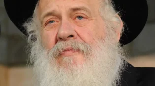 הגר"י ירוסלבסקי לקראת שבת י’ בשבט: "בגלל סכנת הנפשות, יש להתוועד עם בני הבית בלבד"