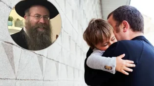 "כי ישאלך בנך מחר" - הרב נחמיה: עד כמה צריך לתת אהבה לילדנו?