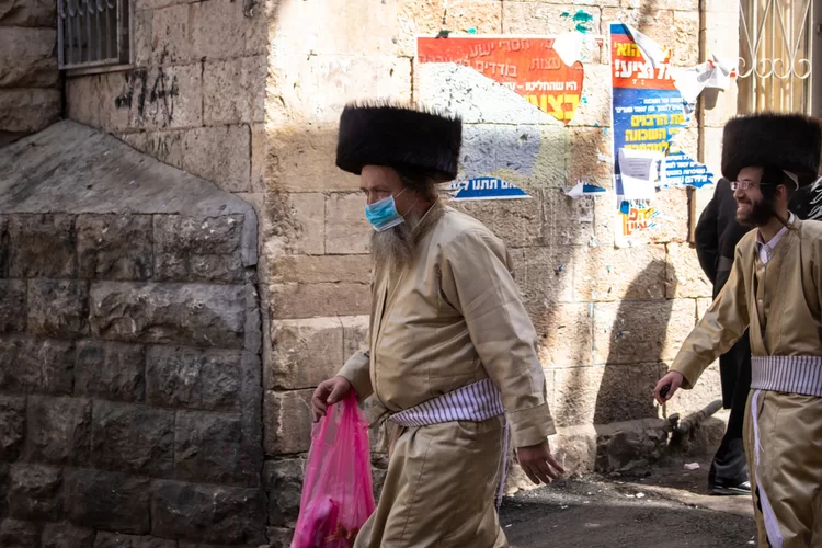 1 מכל 100 חרדים מעל גיל 60 מת מהקורונה: הנתונים מפרוץ המגפה