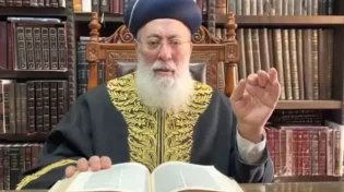 הגר"ש עמאר: "קמים כל מיני אנשים מסיתים נגד החיסון, אסור לשמוע להם"