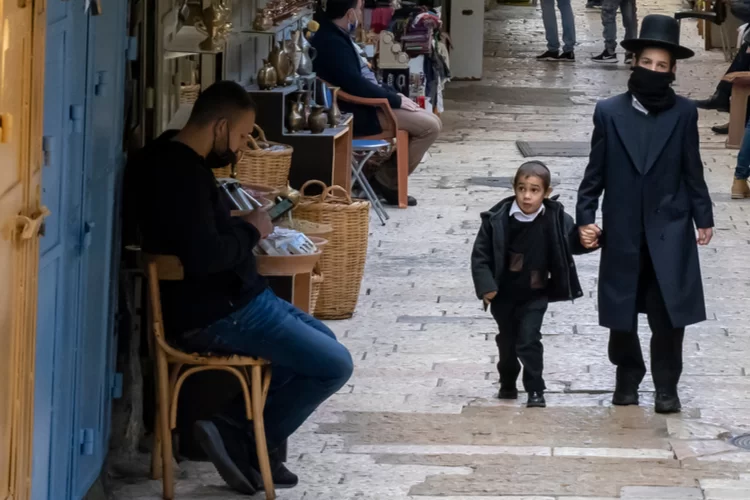 אנטישמיות: בחור חרדי הלך לתקן את אופניים בוואדי ג’וז והותקף ע"י ערבי
