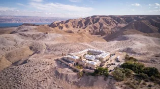 הרב עזרא שקלים: מקום קבורתו של משה רבנו