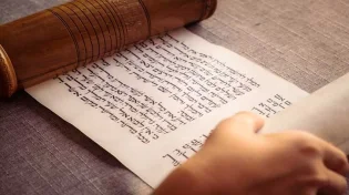 סיפור המגילה המלא עם הרבה הומור
