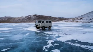 גל הקור ממשיך בארה"ב: עשרה חולצו מטביעה באגם קפוא