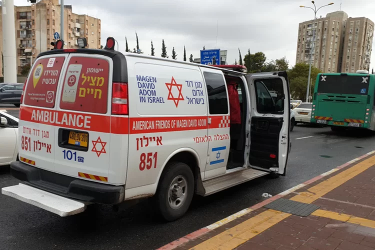 נהגת האמבולנס של מד"א: רק בת שנה וחודשיים נהגת האמבולנס של מד"א: רק בת שנה וחודשיים