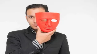 אחרי פורים מורידים את המסכות
