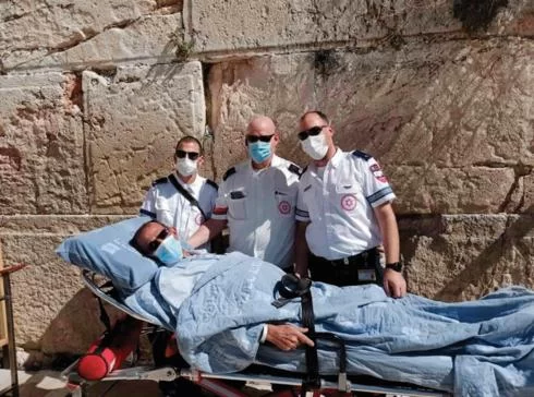 הגשים את משאלתו האחרונה: לבקר בכותל ובים - ונפטר מסרטן