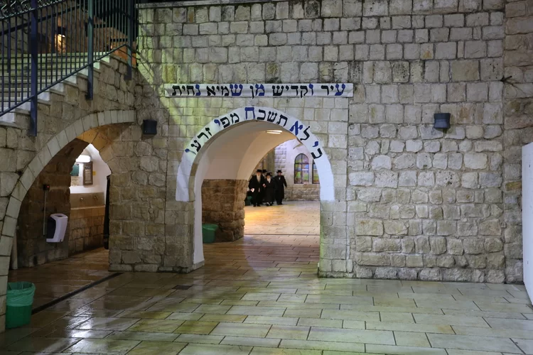 קבר הרשב"י יפתח בל"ג בעומר: "רק למחוסנים"