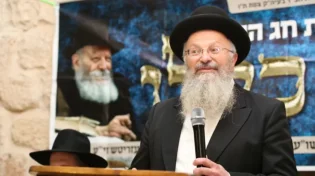 הלכות ליל הסדר שחל במוצאי שבת | הרב שמואל אליהו