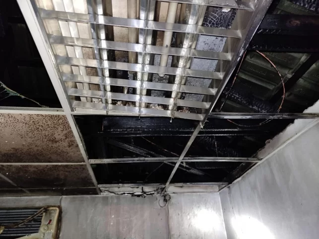 מבנה של עמותה לנזקקים עלה באש