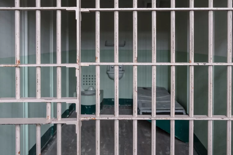 המרגלת שנכלאה באשמת ריגול, מספרת: "בכלא אתה משתגע לגמרי"