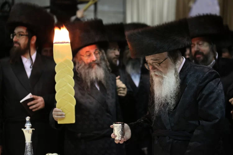 תפילה למוצאי שבת - מהרב יצחק מברדיטשוב: בנוסח אשכנזי (אידיש)