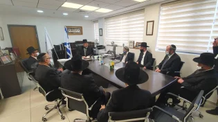 תחת ידו של הגר"ד לאו: שישה דיינים חדשים מונו למערך הגיור