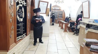מצמרר: 24 שעות לפני שנפטר אביו של הרב מנחם וייס גילה לו את הסגולה שתשנה לכם את החיים