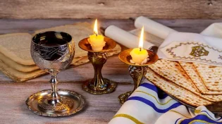 ערב פסח חל בשבת - מה עושים?